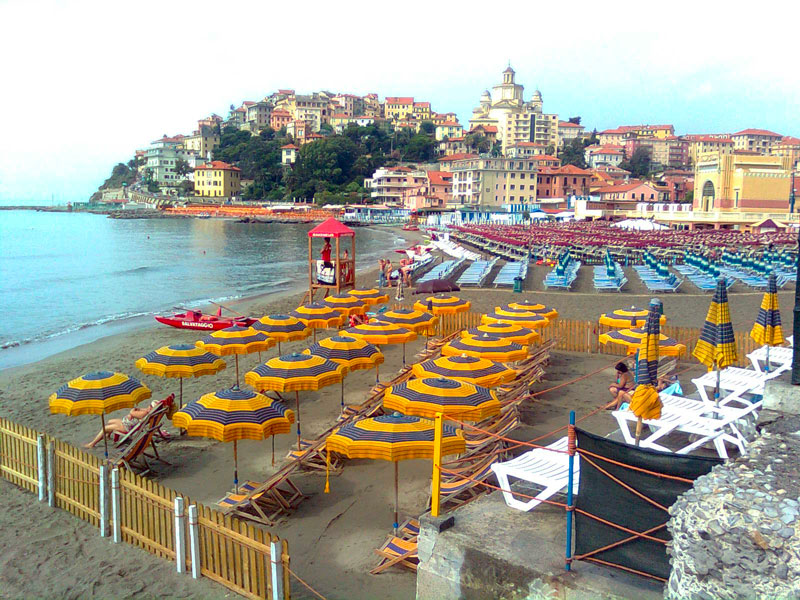 residence-miramare-studio-apartment-4-pax-with-mezzanine